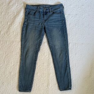 American Eagle Outfitters Women's Skinny Jeans in Blue